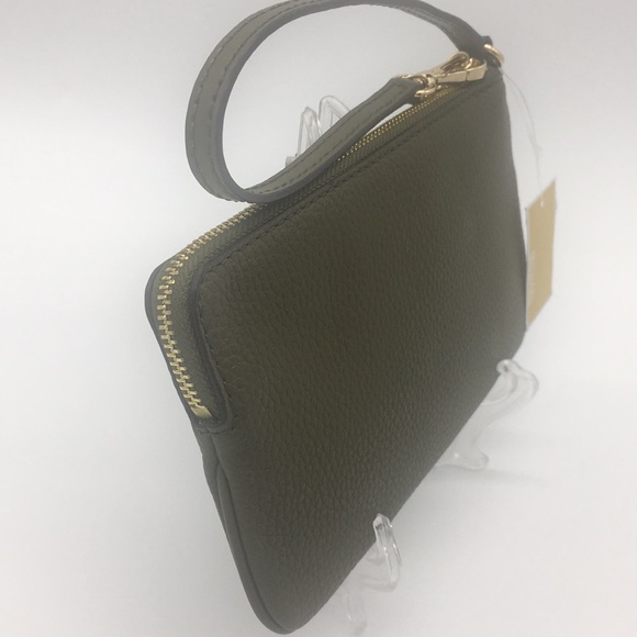 Michael Kors FULTON DUFFLE Lg TZ Wristlet Leather - Picture 5 of 8